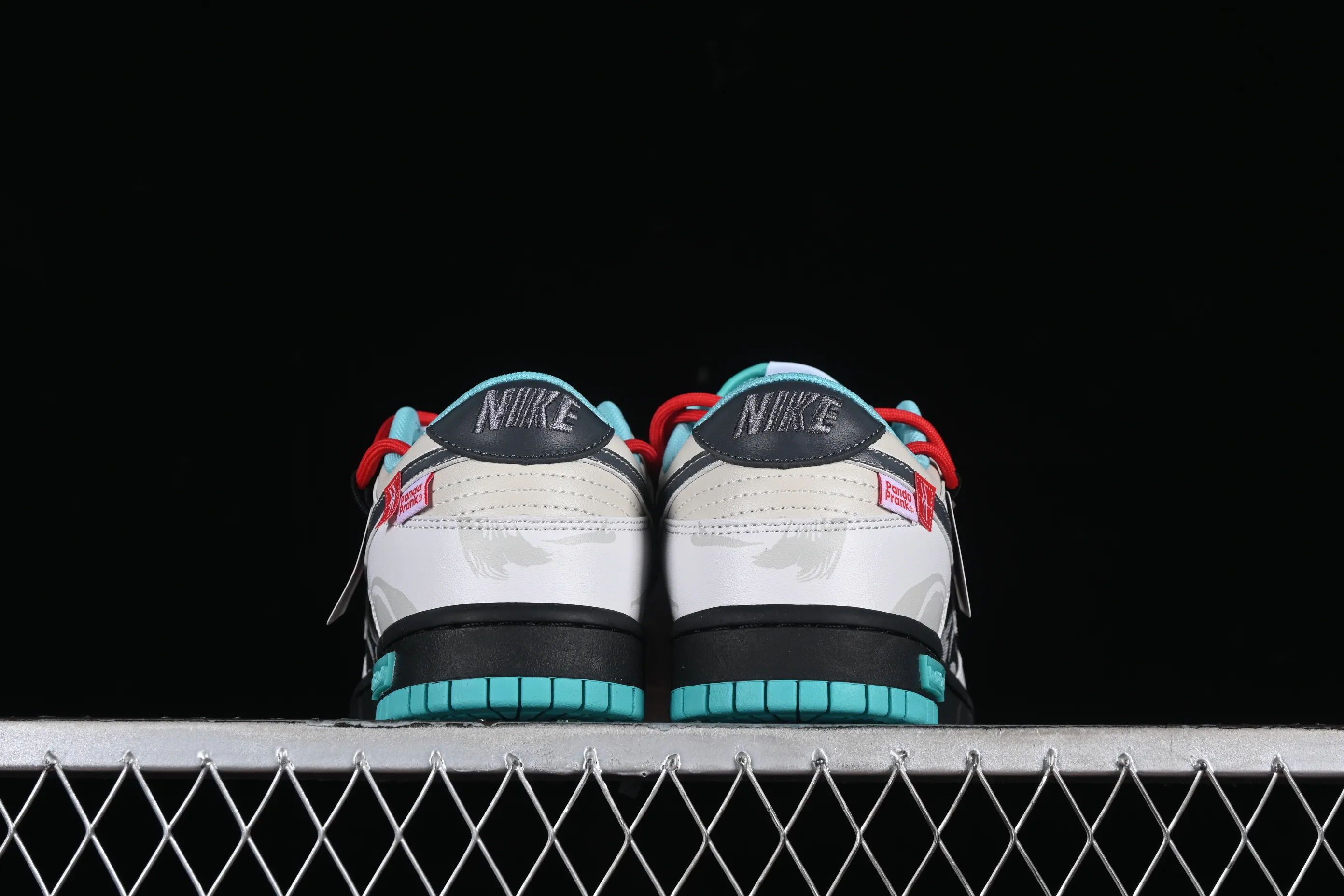 All categories Nk SB Dunk series Nk SB Dunk Low low-top sneakers Nk Dunk Low Panda Prank CNY Year of the Dragon Limited Edition Youlong Zeling Moyu Hongyun SB low-top casual sneakers DV0831-101